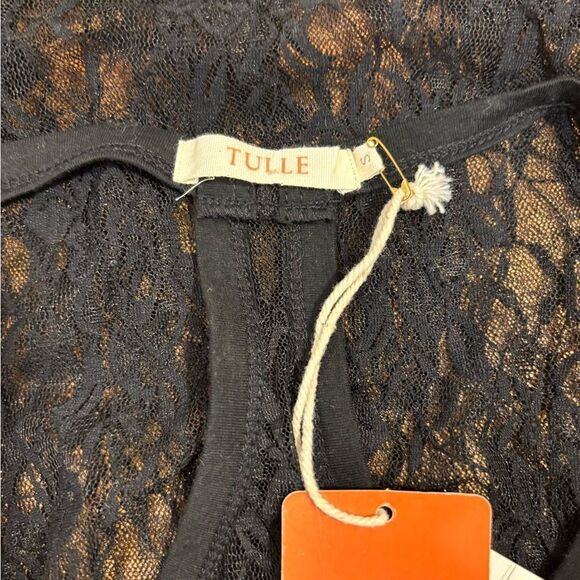 Tulle lace cami. NWT. - Picture 2 of 3